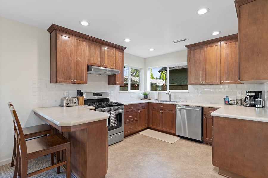 Furnished Finder property 854157_1 photo 3