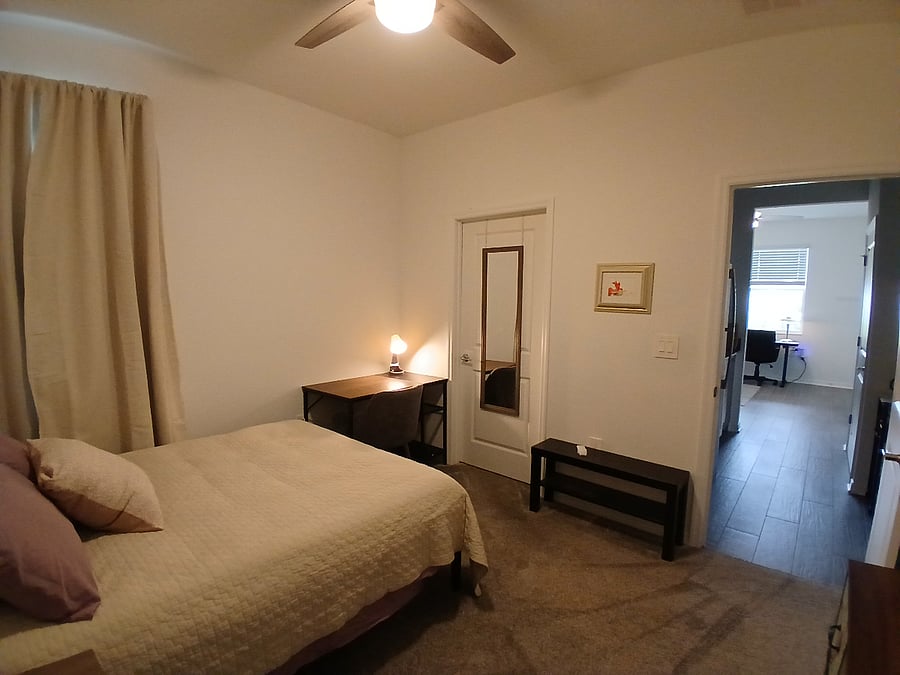 Furnished Finder property 854162_1 photo 16
