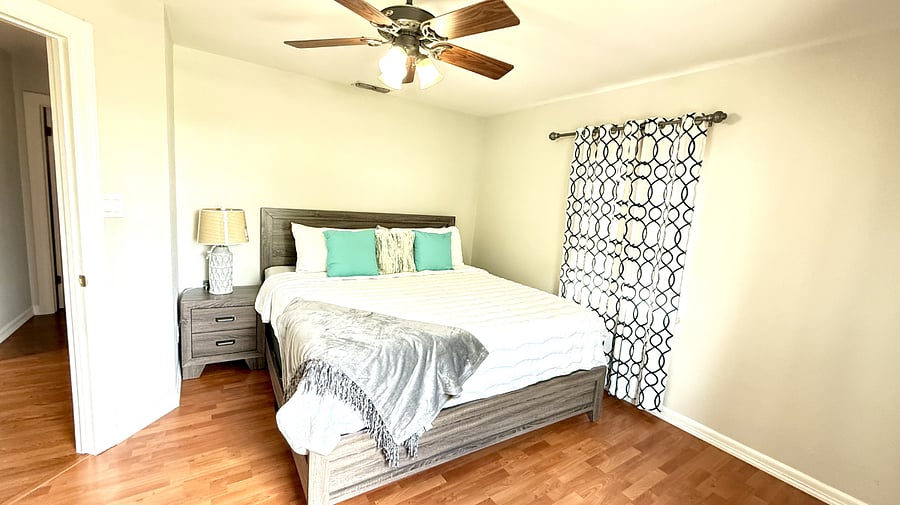 Furnished Finder property 854194_1 photo 11