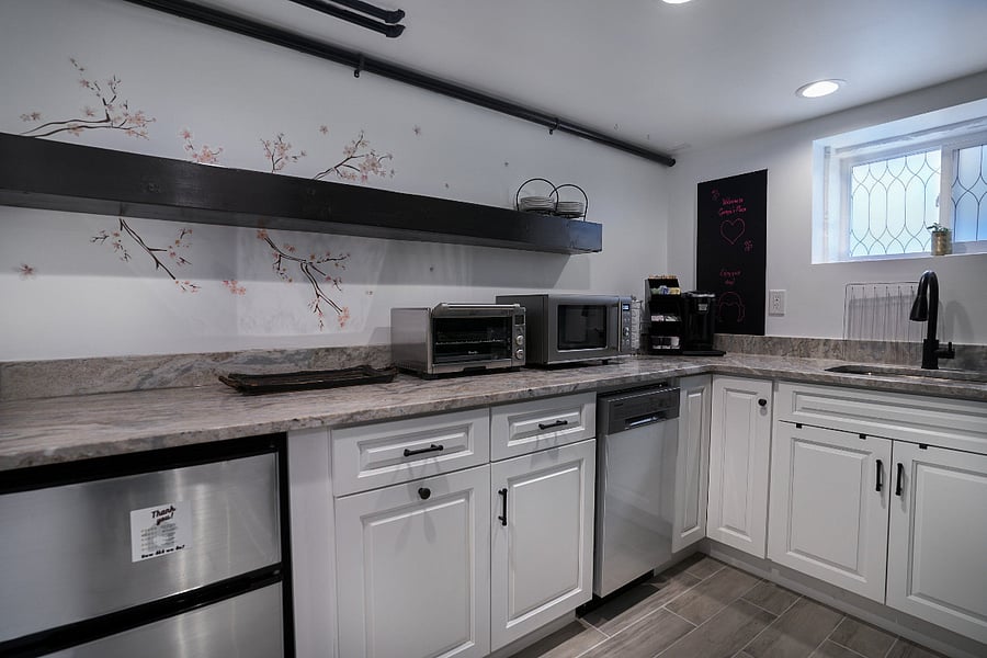 Furnished Finder property 854250_1 photo 33