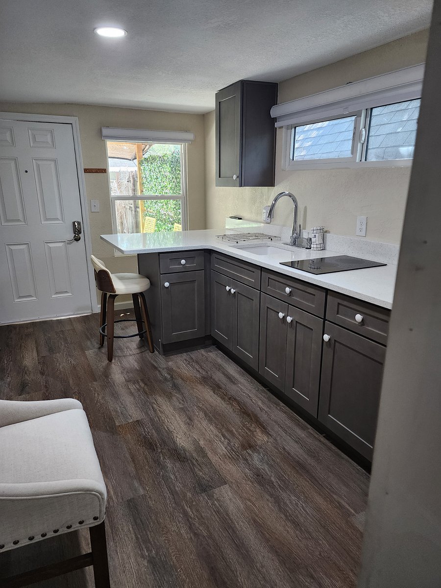 Furnished Finder property 854263_2 photo 7
