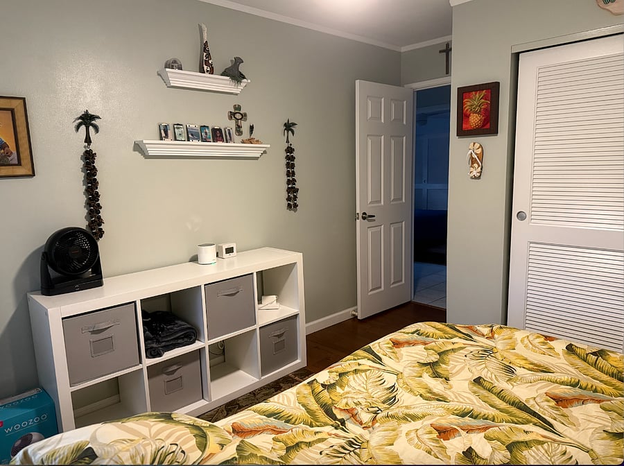 One of the three smaller guest rooms. Sometimes referred to as the "green room".