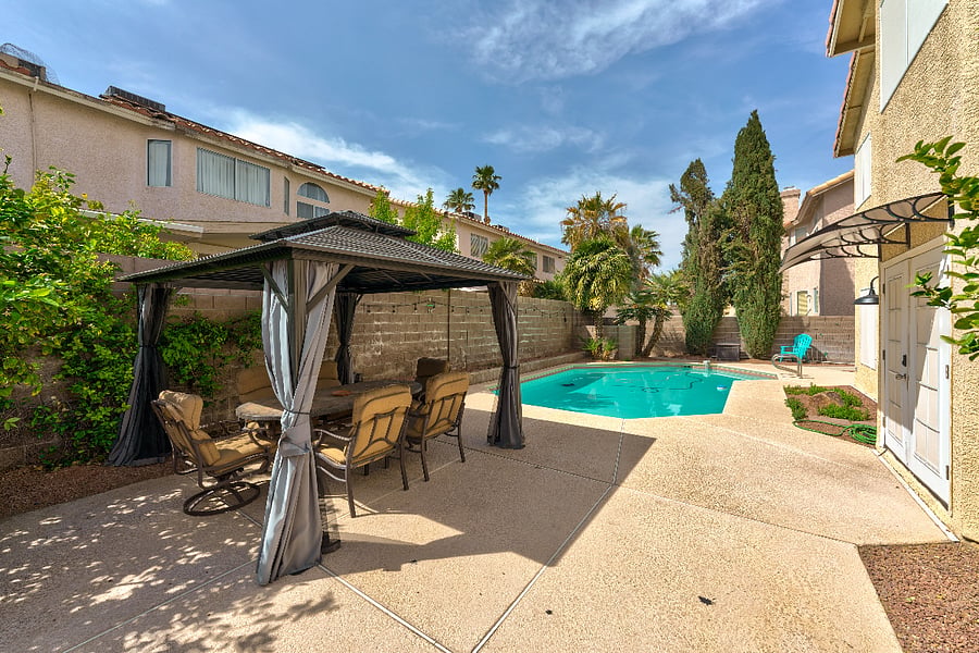 Pool and Cabana.