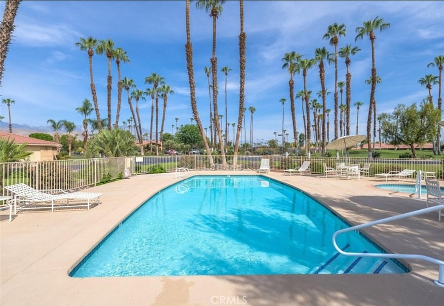 Furnished Finder property 854520_1 photo 33