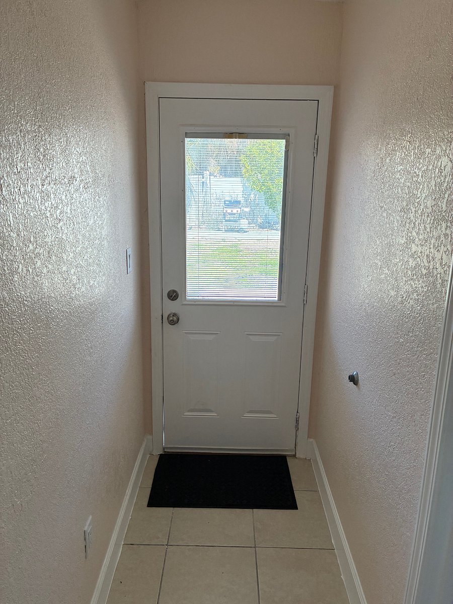 Furnished Finder property 854529_1 photo 18