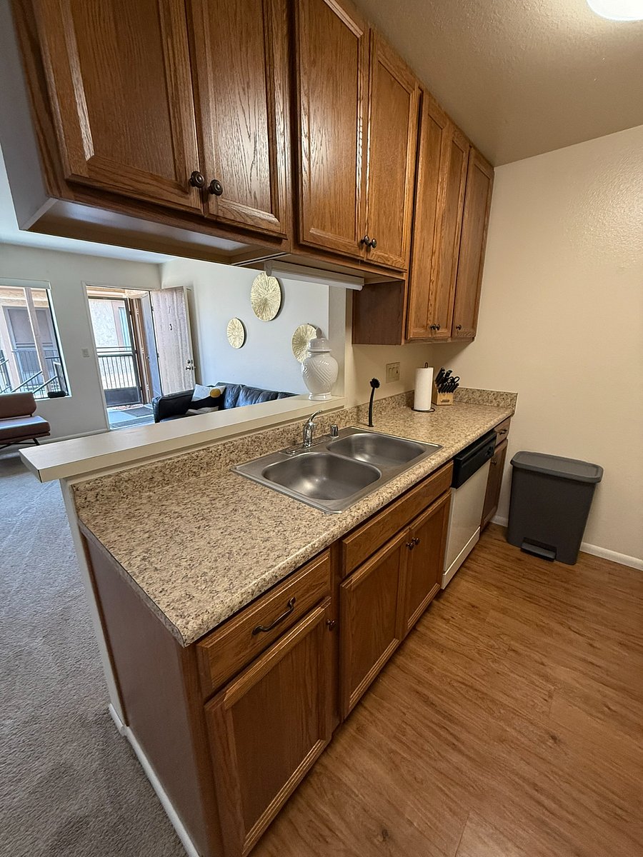 Furnished Finder property 854678_3 photo 6