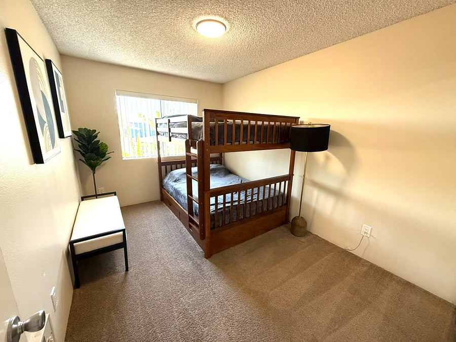 Furnished Finder property 854678_4 photo 17