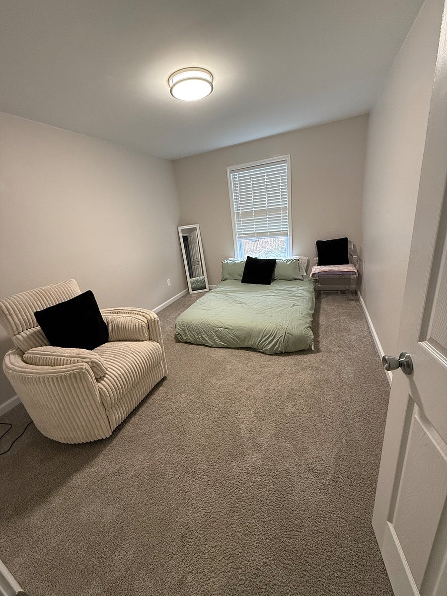 Furnished Finder property 854689_1 photo 11