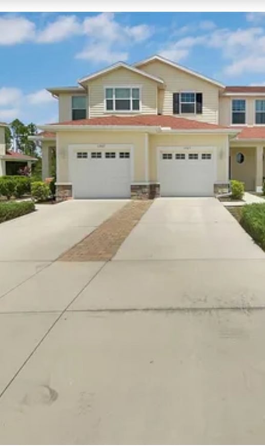 right side unit with parking spot