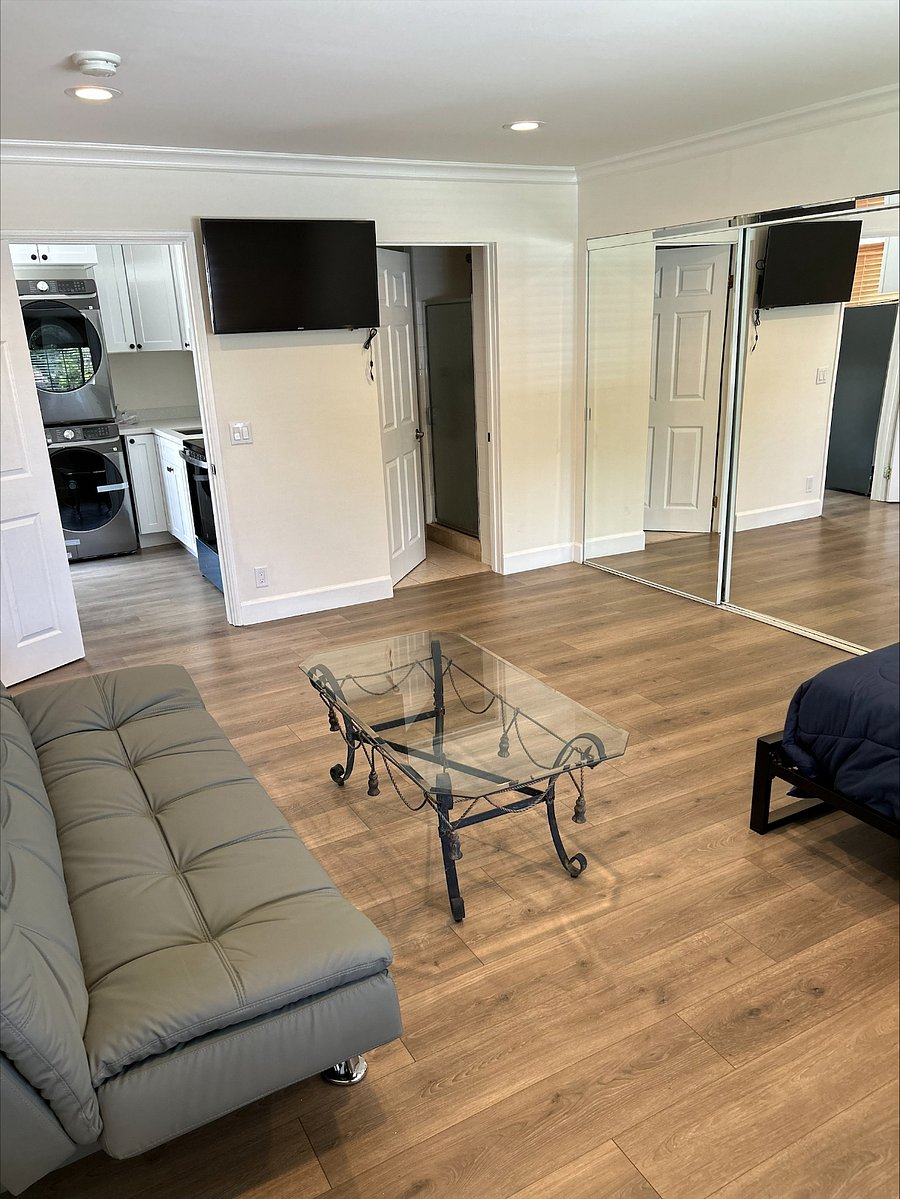 Furnished Finder property 854745_1 photo 3