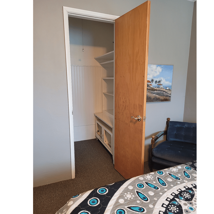 Bedroom 2 walk in closet