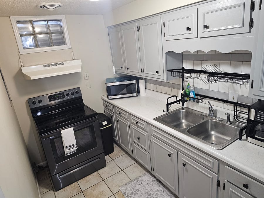Furnished Finder property 854776_1 photo 4