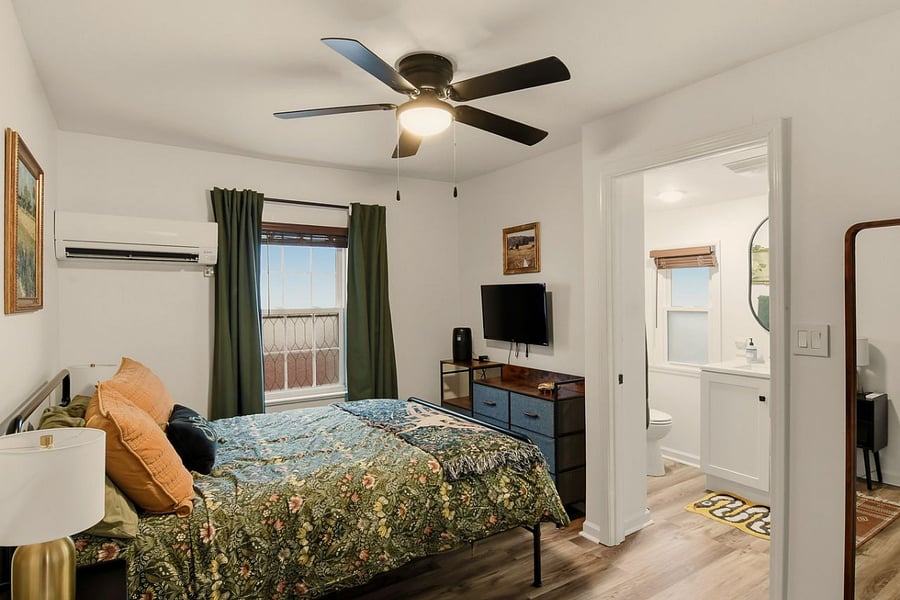 Guest Bedroom