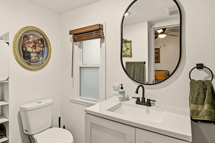 Guest Bathroom