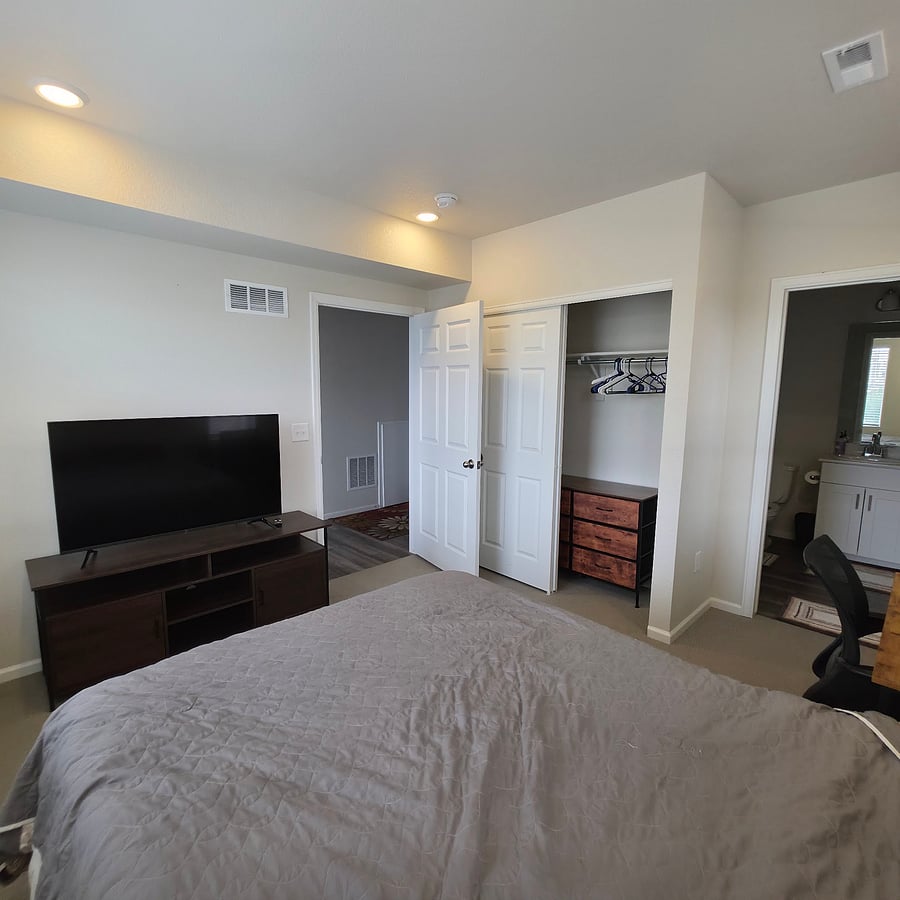 Furnished Finder property 854813_1 photo 8