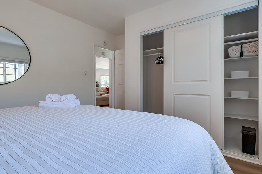 Furnished Finder property 854882_1 photo 16