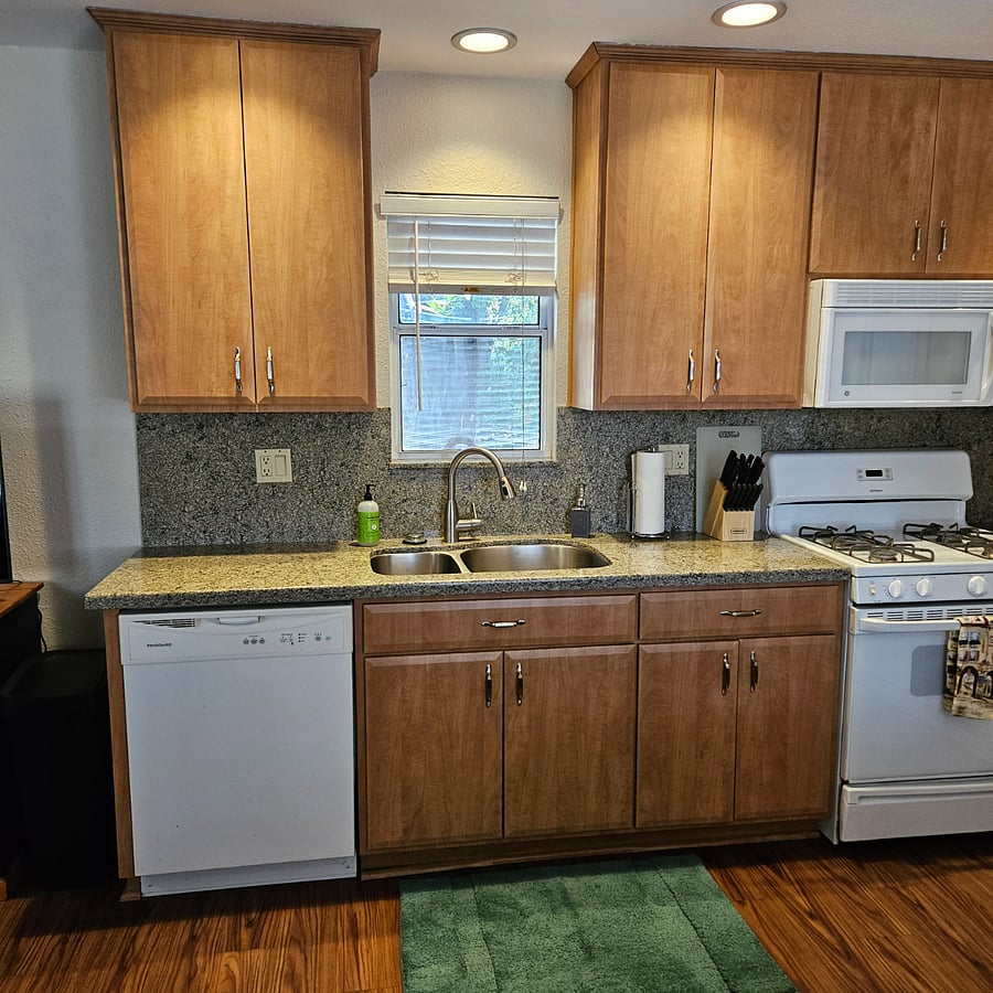 Furnished Finder property 854885_1 photo 11