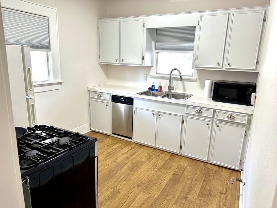 Furnished Finder property 854903_1 photo 3
