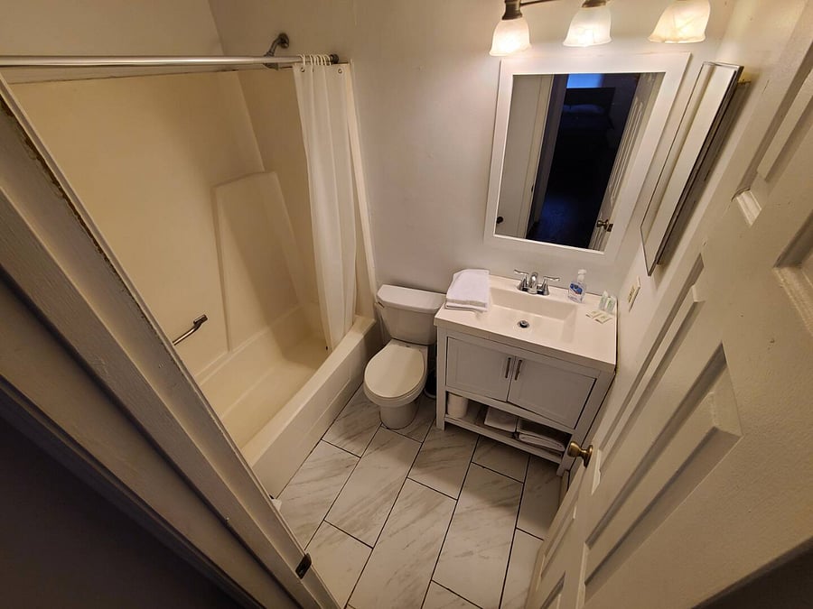 Furnished Finder property 854933_3 photo 5