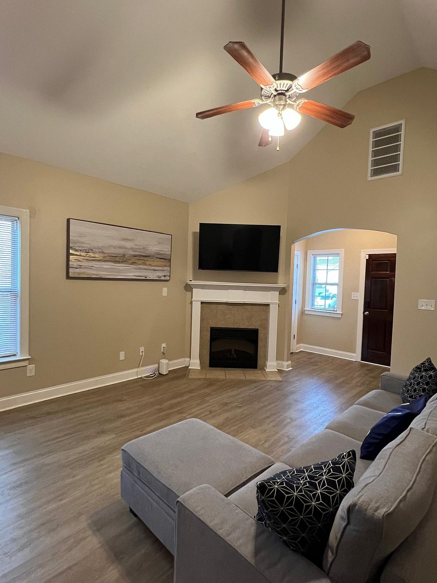 Furnished Finder property 854980_1 photo 2