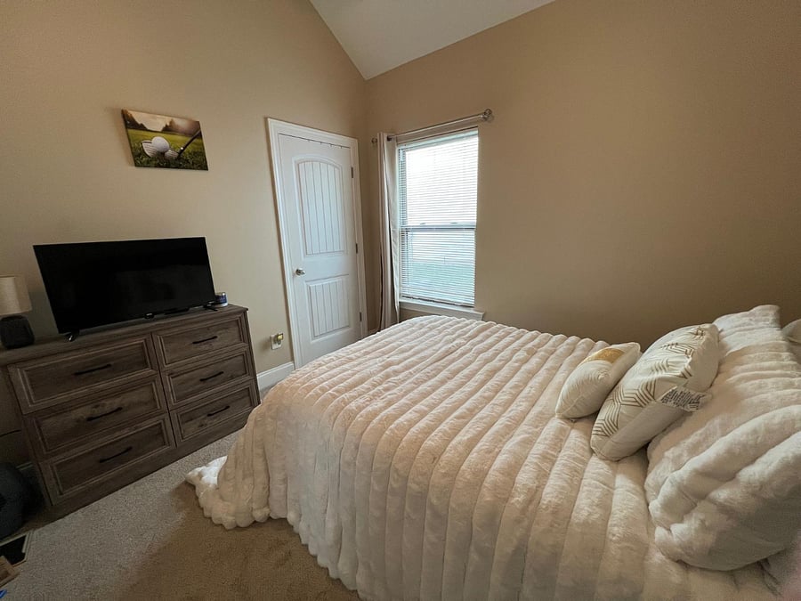 Furnished Finder property 854980_1 photo 9