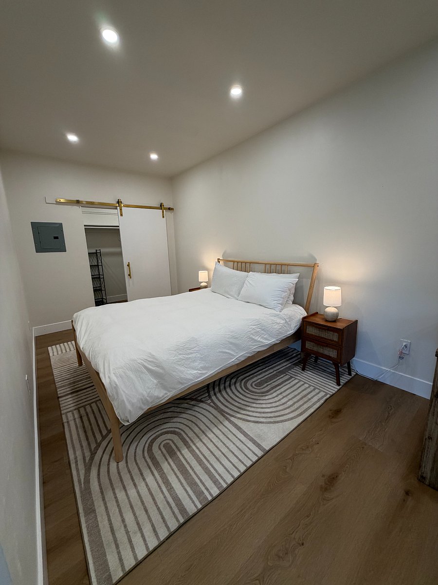 Furnished Finder property 854995_1 photo 15
