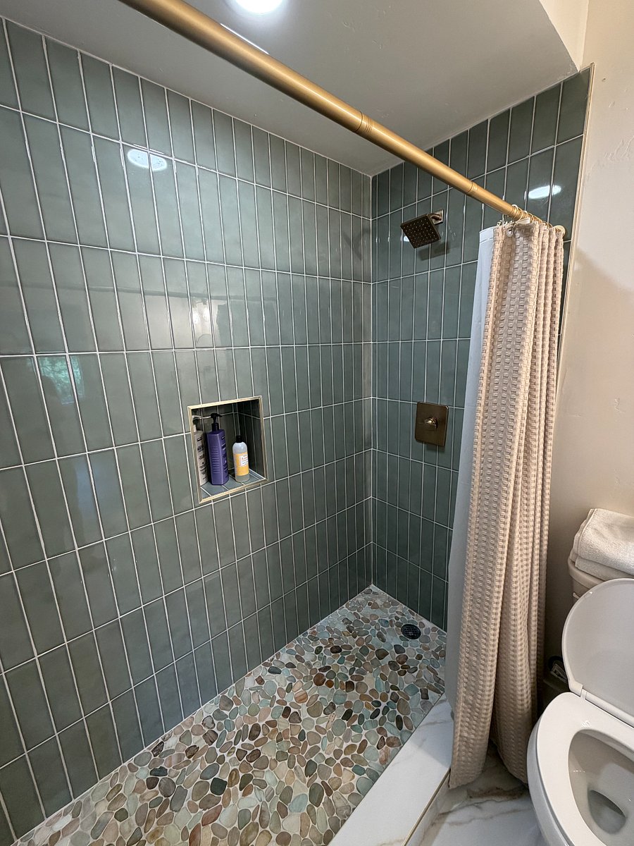 Furnished Finder property 854995_1 photo 22