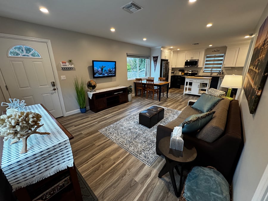 Furnished Finder property 855003_1 photo 9