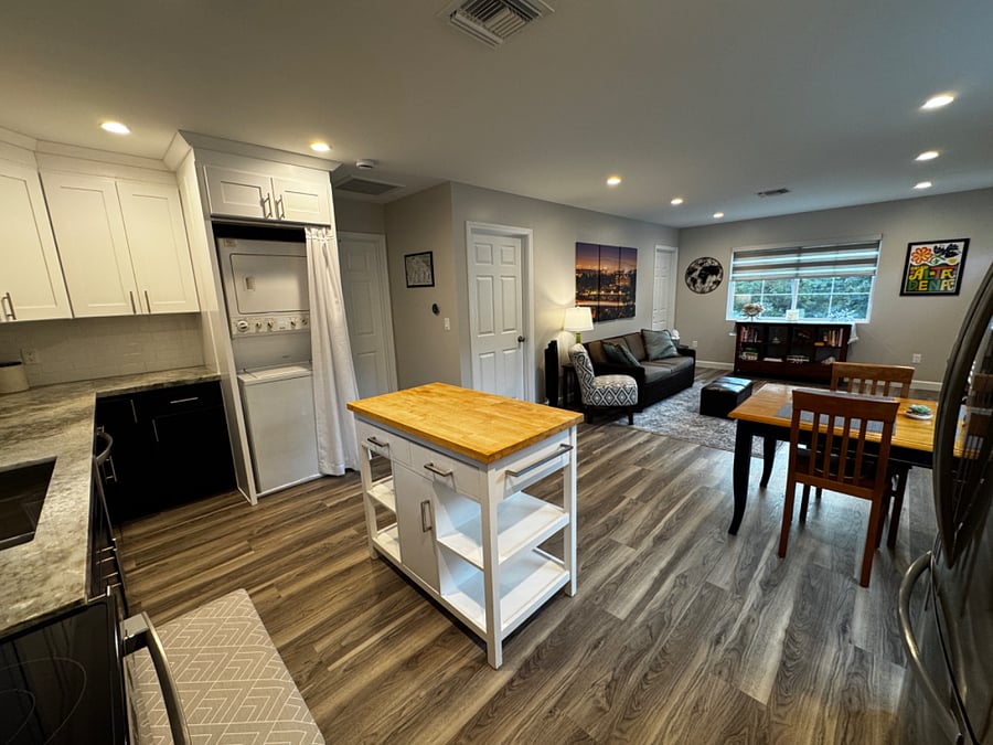 Furnished Finder property 855003_1 photo 10