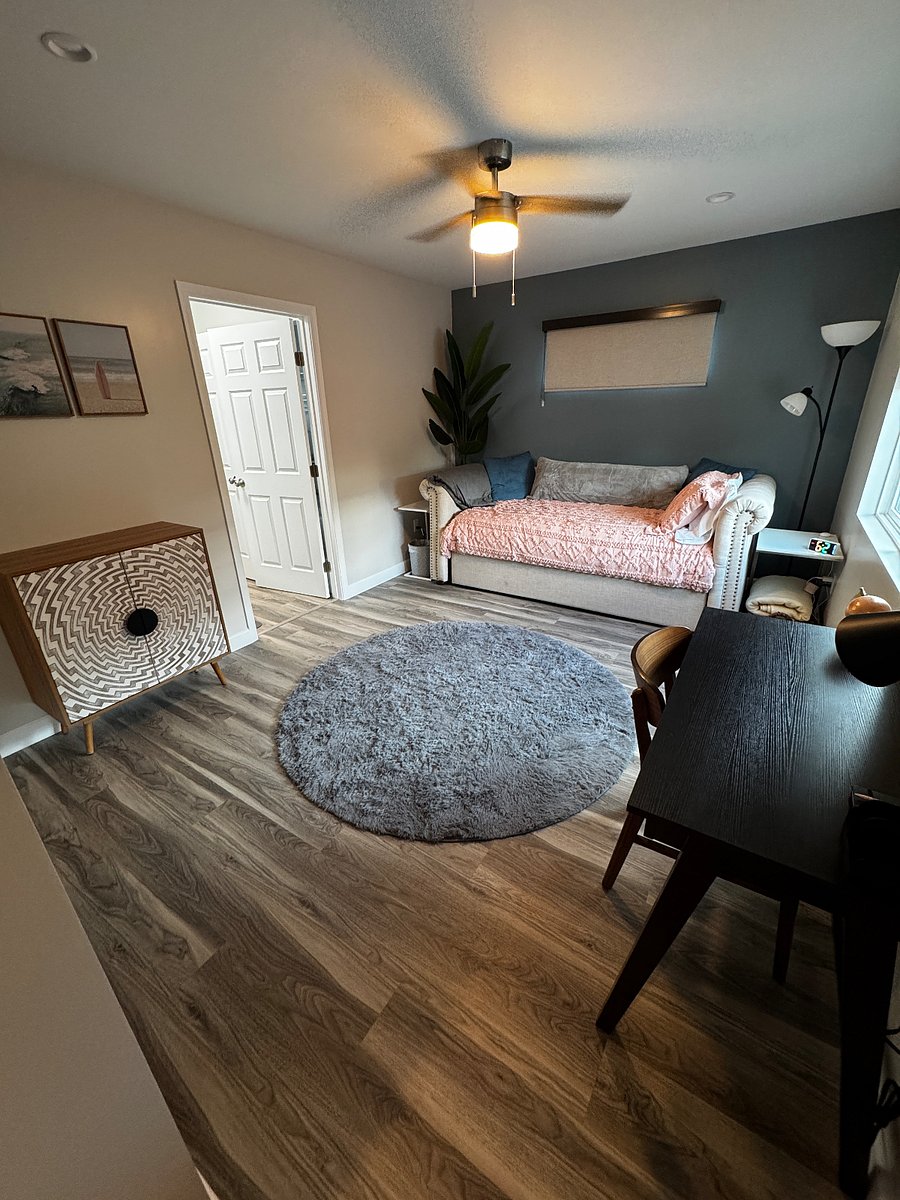 Second bedroom / cozy room