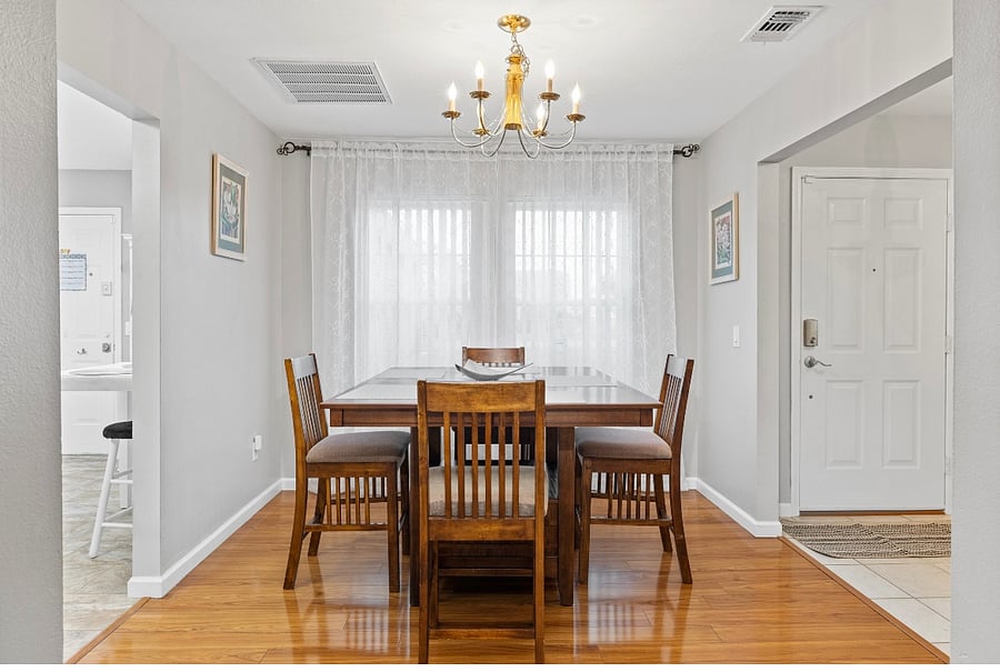 Furnished Finder property 855010_1 photo 9