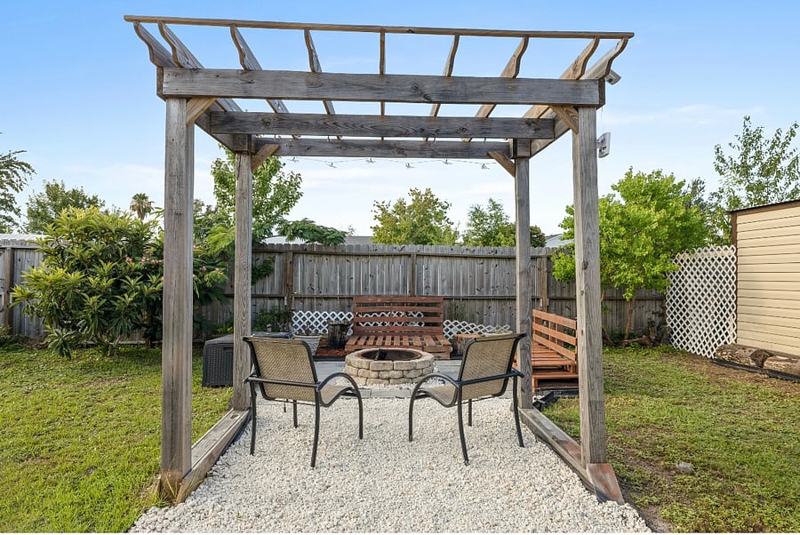 Furnished Finder property 855010_1 photo 11