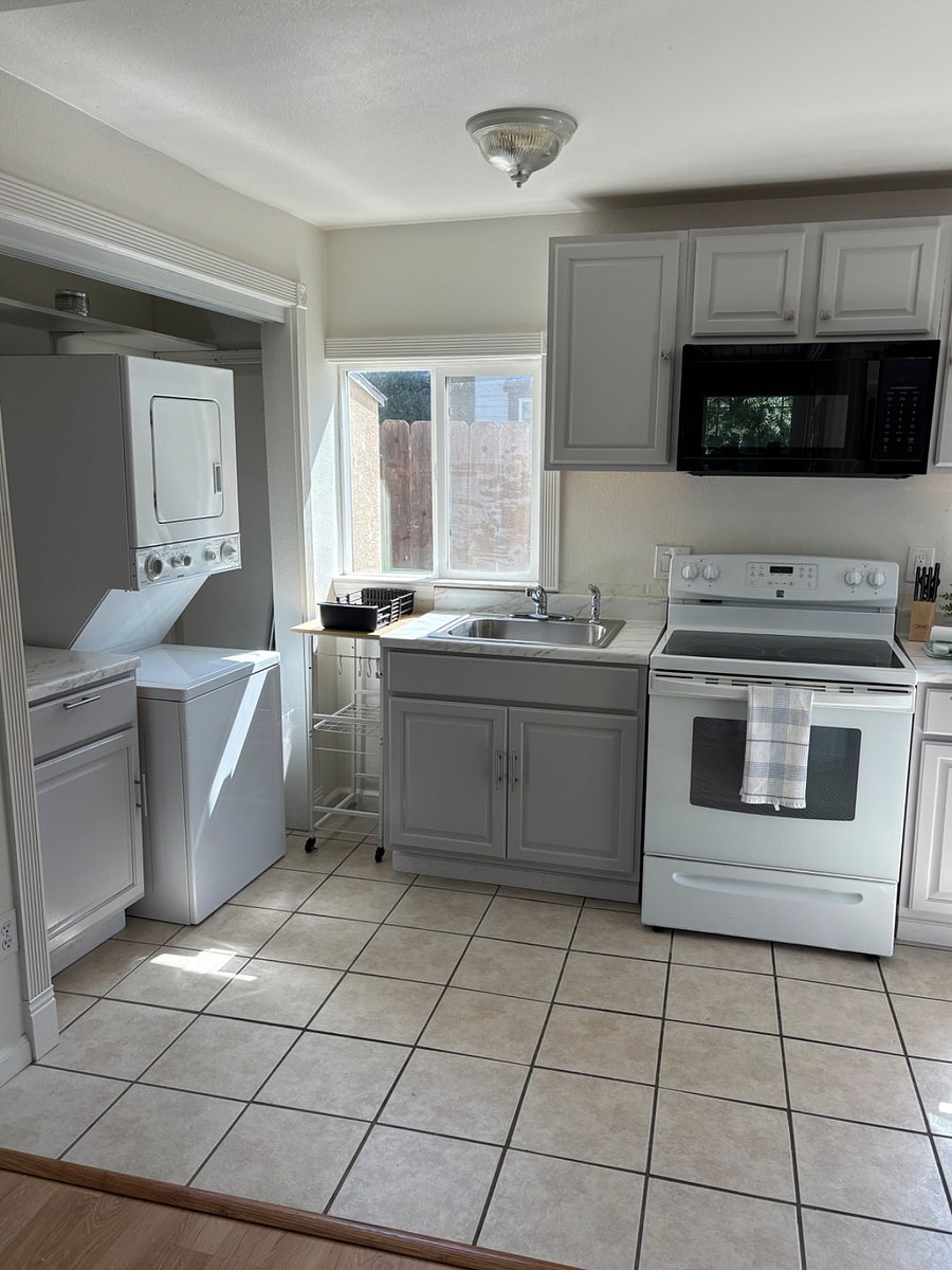Furnished Finder property 855019_1 photo 4