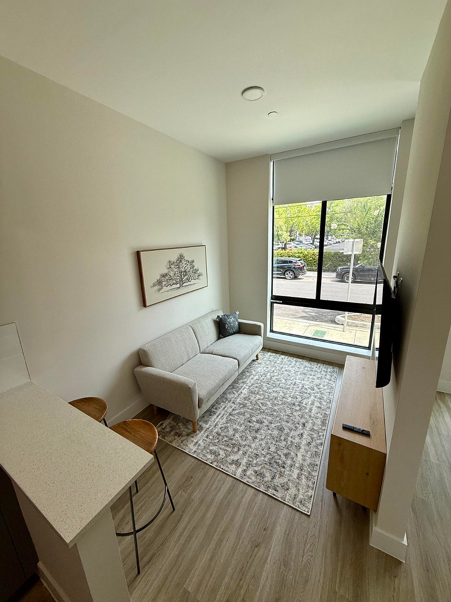 Furnished Finder property 855037_1 photo 4