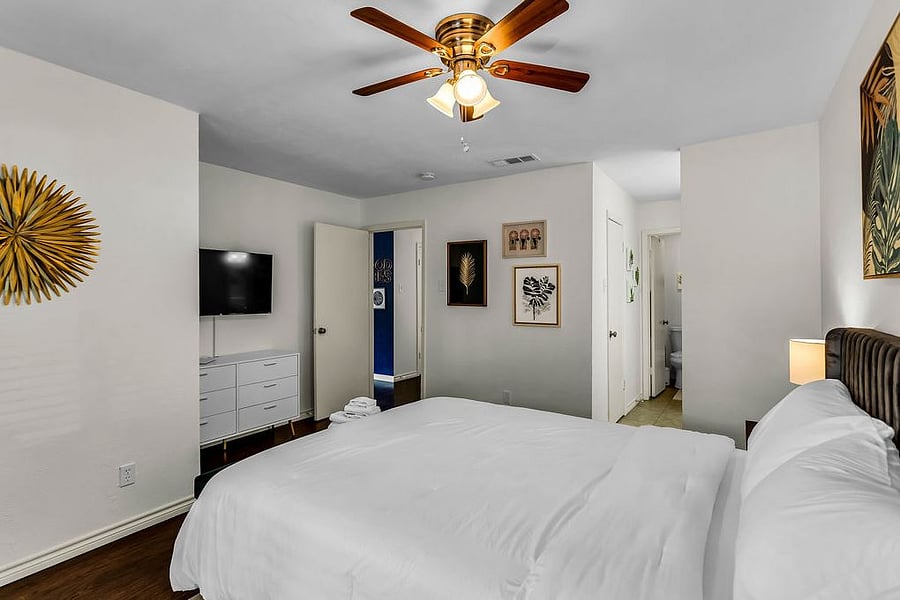 Furnished Finder property 855068_1 photo 28