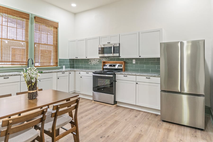 Fully Stocked Kitchen