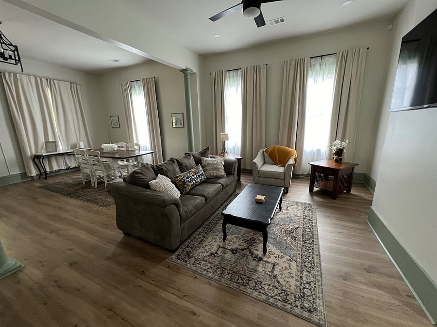Furnished Finder property 855110_1 photo 18