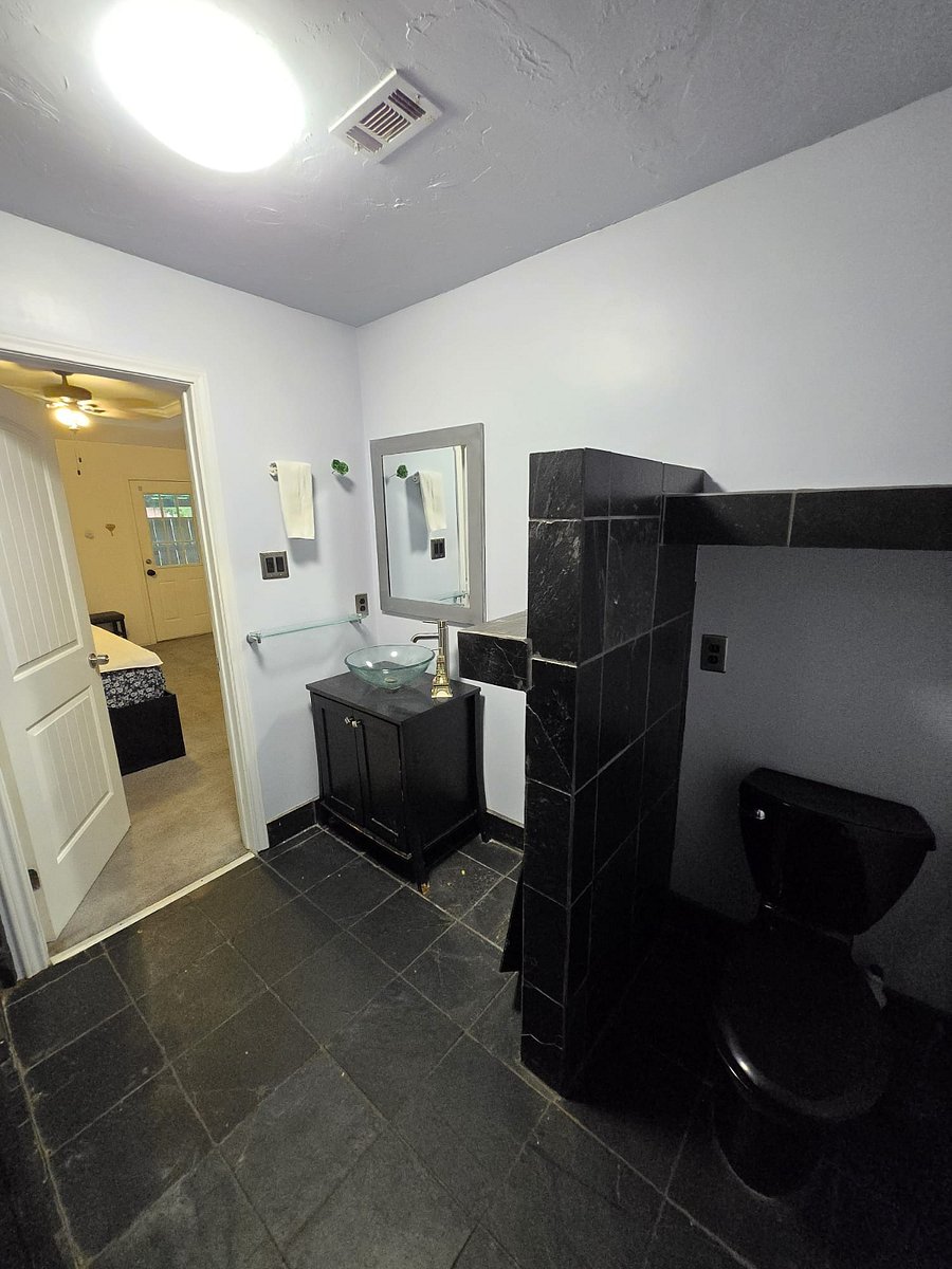 Furnished Finder property 855155_1 photo 9
