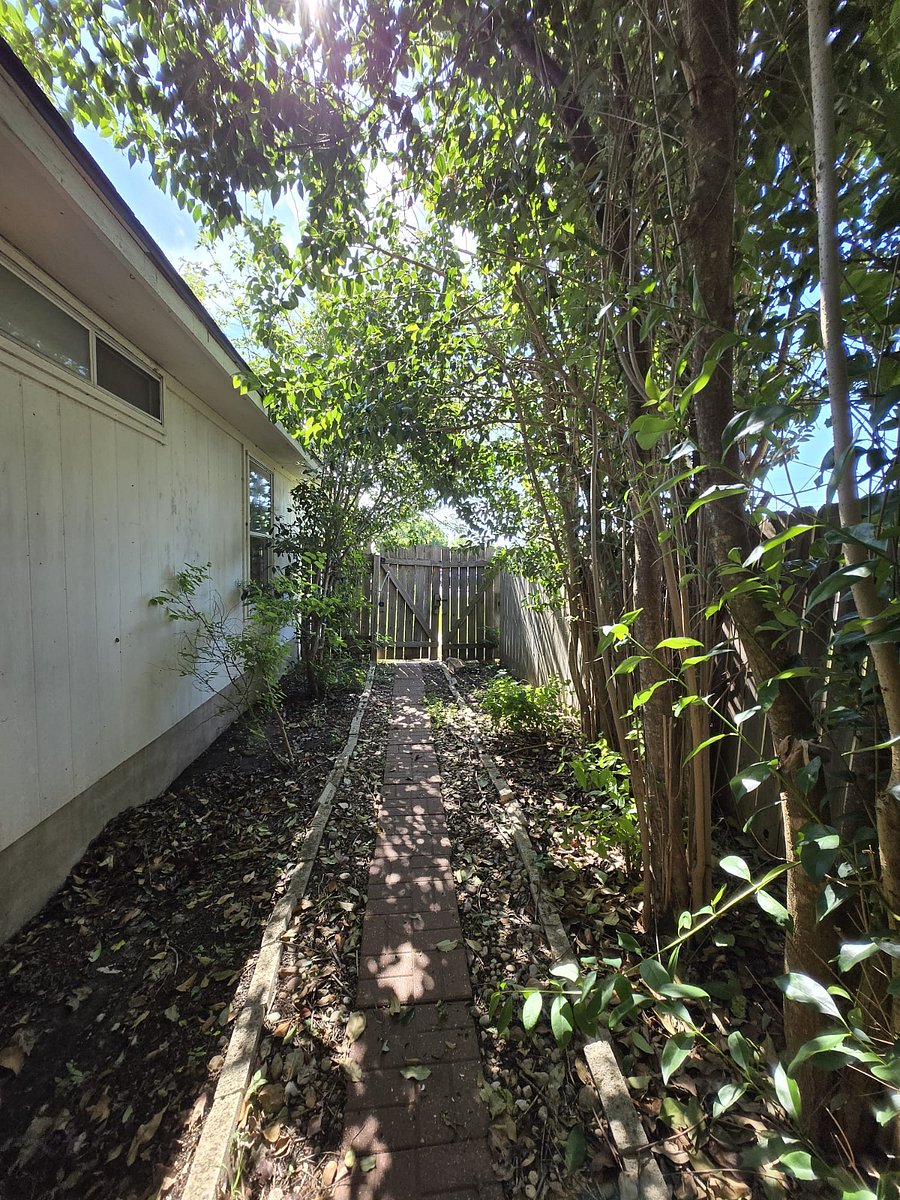 Furnished Finder property 855155_1 photo 18