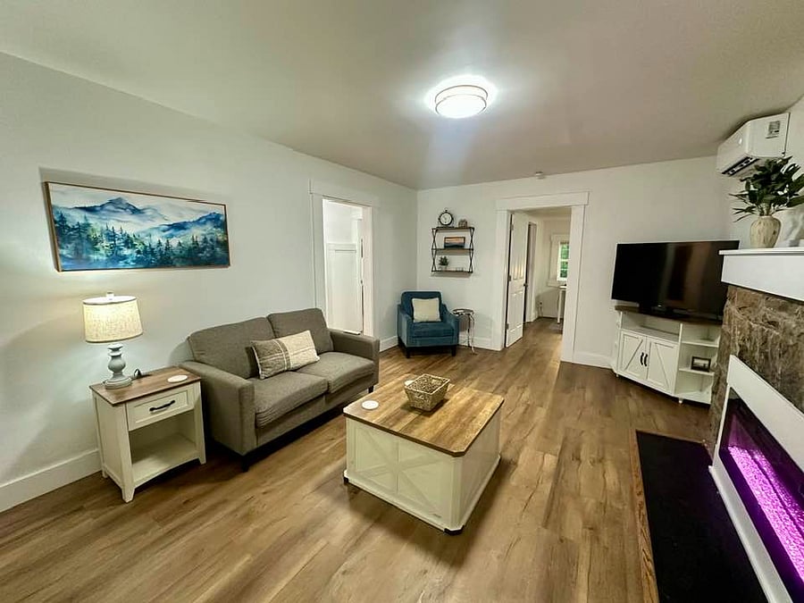 Furnished Finder property 855198_1 photo 3