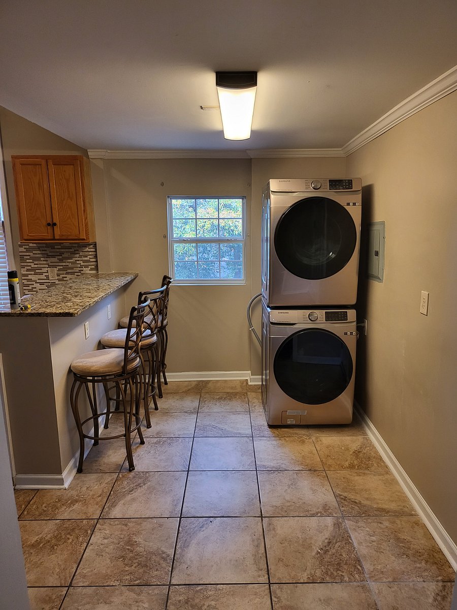 Furnished Finder property 855211_1 photo 5