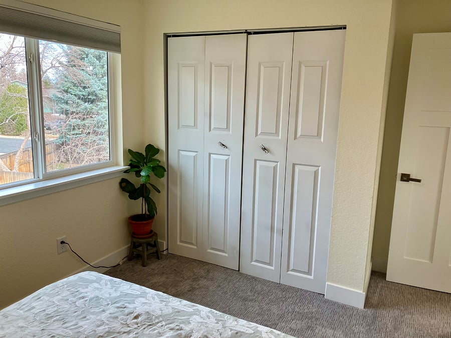 second bedroomhollway bath