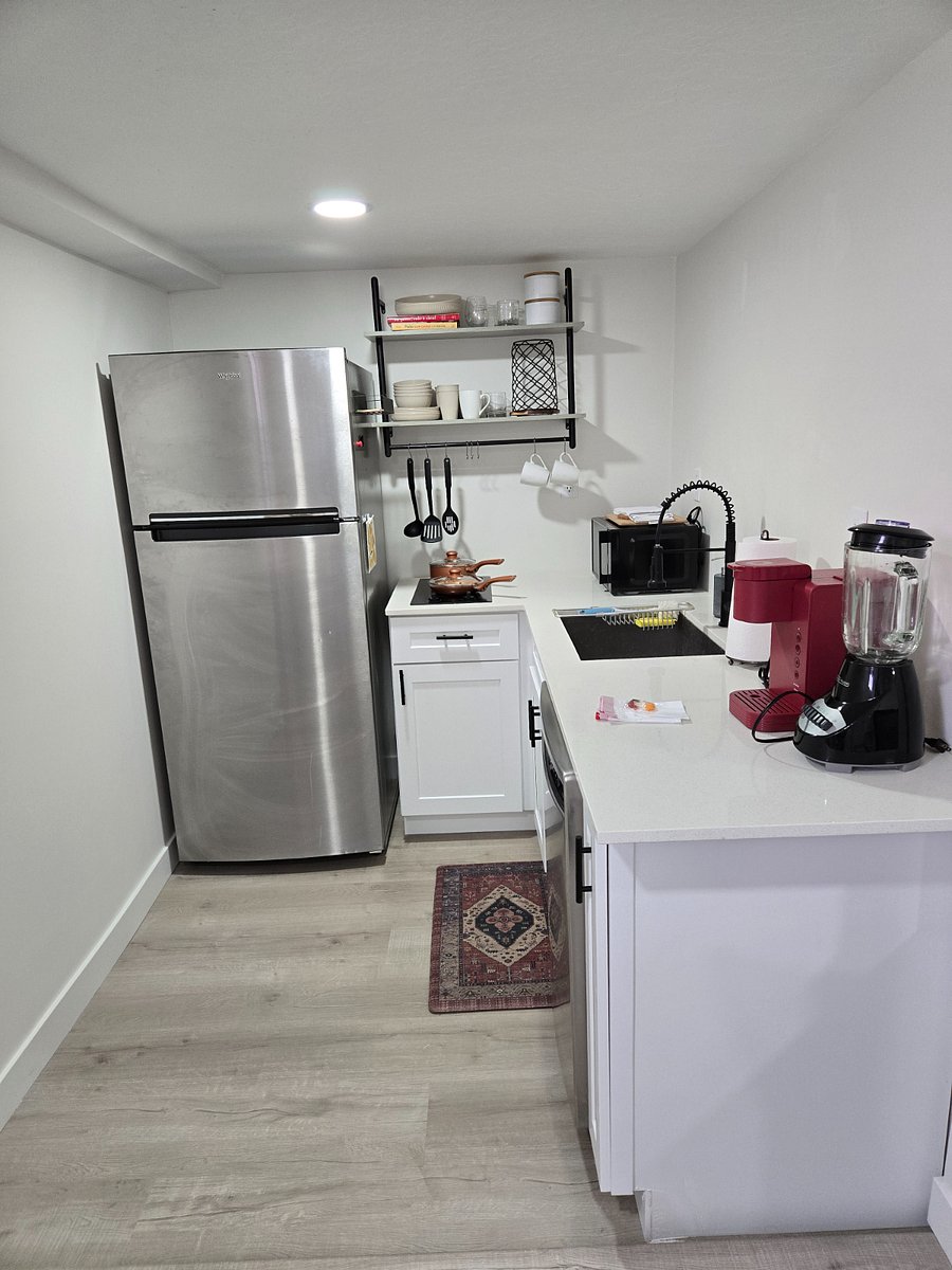 Furnished Finder property 855280_1 photo 12