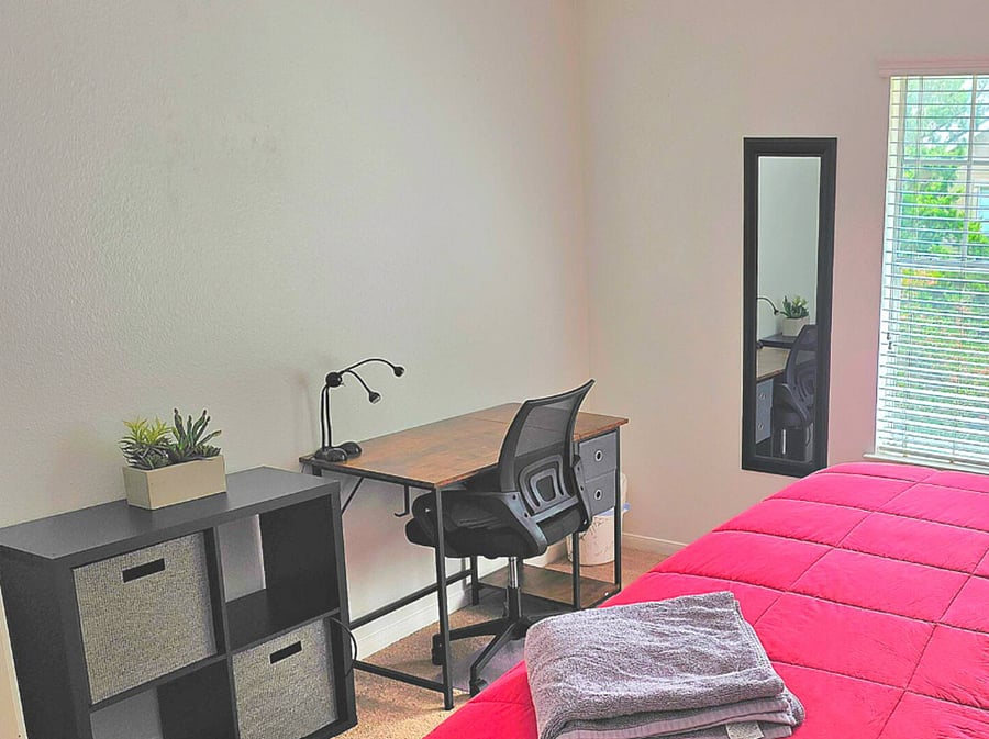 Master bedroom with attached bath $1100/month
