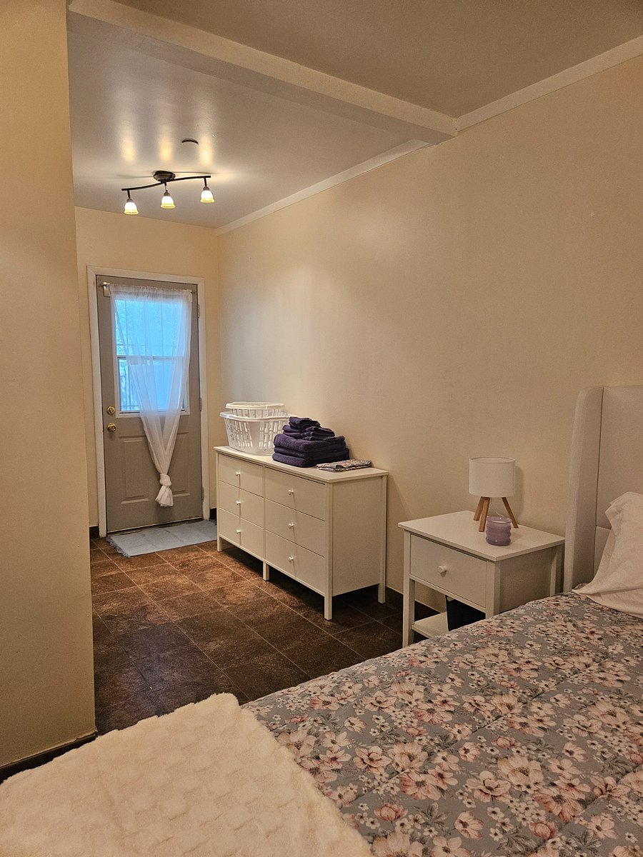 Furnished Finder property 855399_1 photo 10