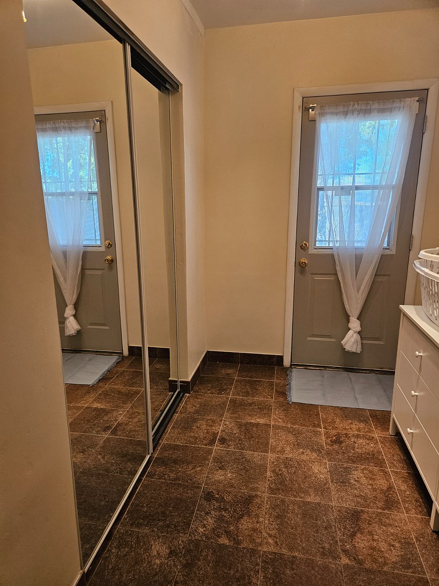 Furnished Finder property 855399_1 photo 11