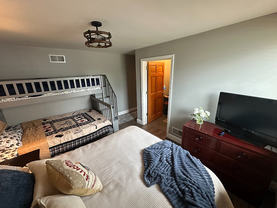 Furnished Finder property 855410_1 photo 17