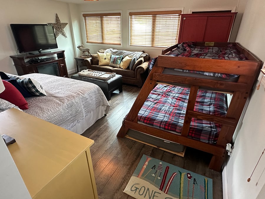 Furnished Finder property 855410_1 photo 29