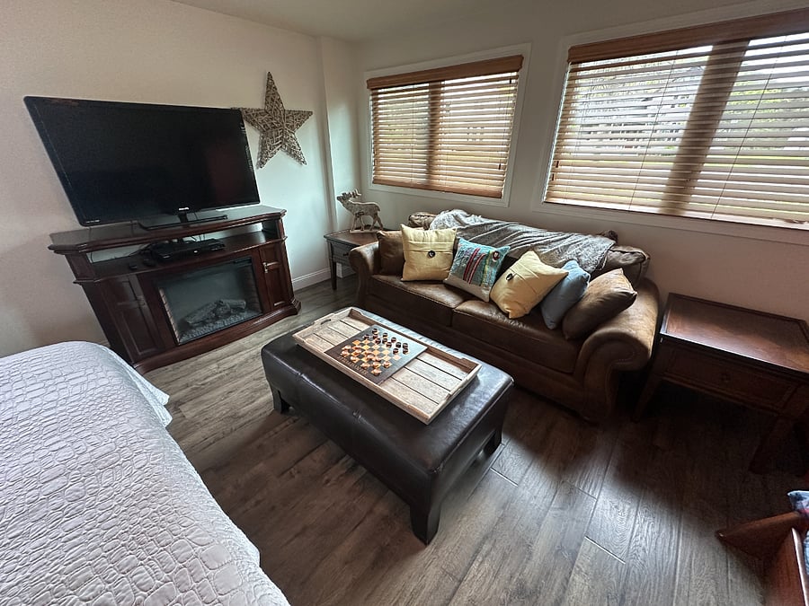 Furnished Finder property 855410_1 photo 30