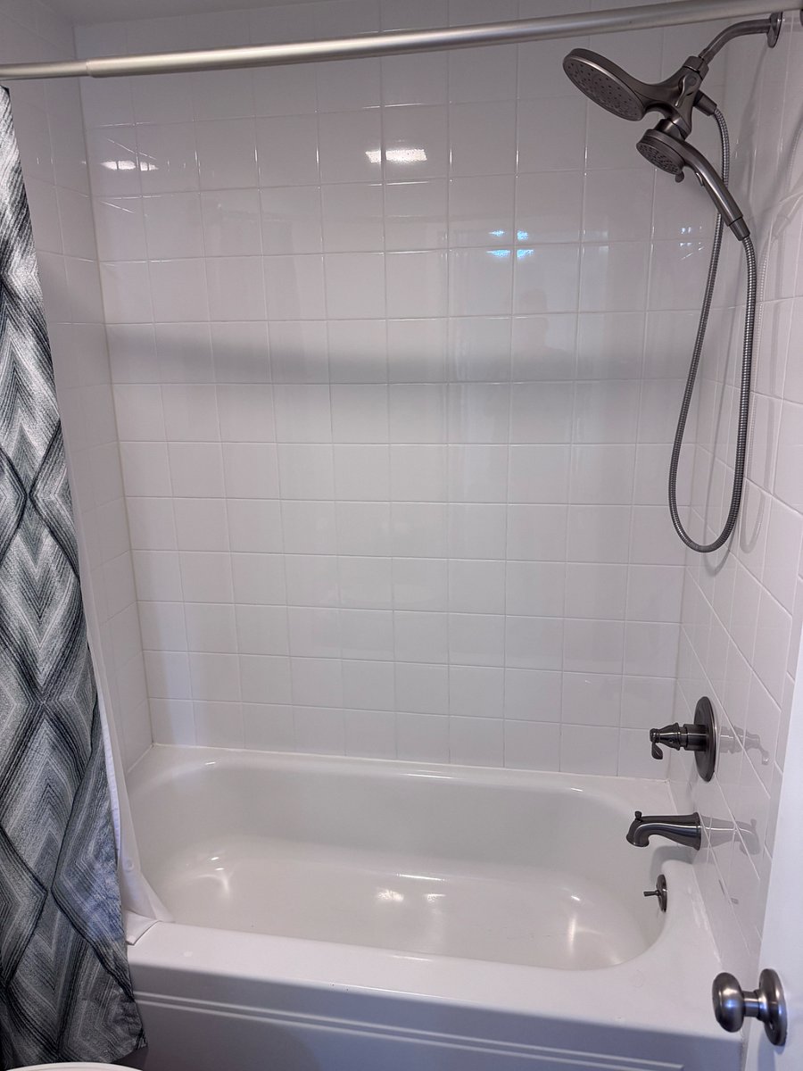 Furnished Finder property 855427_1 photo 16